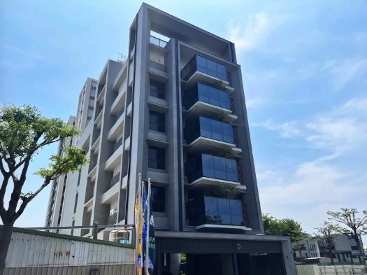社區大樓11戶